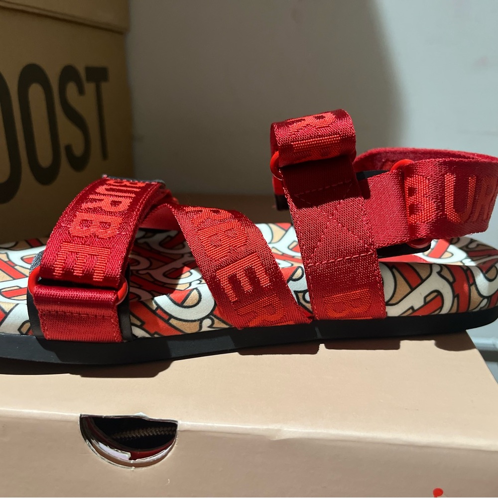Youth sandals, Burberry, never worn! Great deal!
